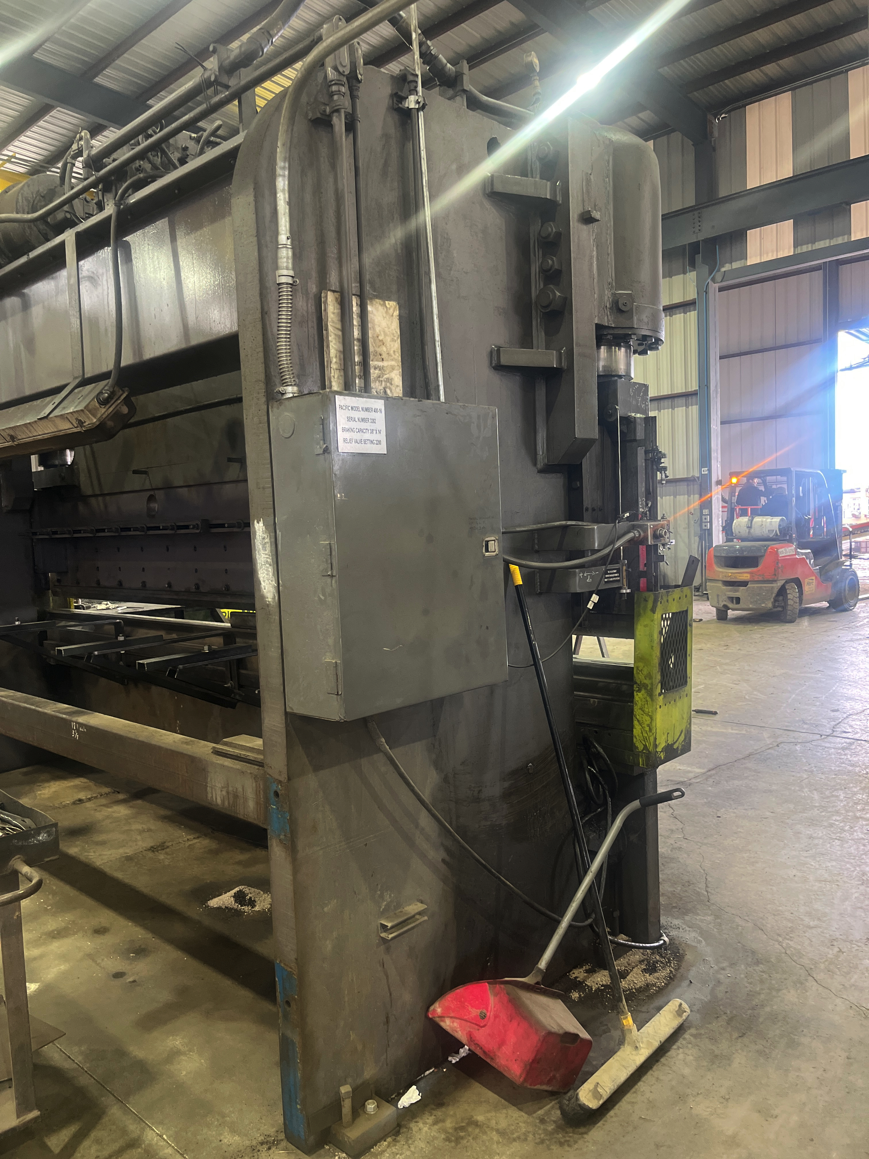 400 Ton X 16’ Pacific Model K40016 Hydraulic Press Brake